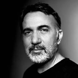 Nazmi Ağıl